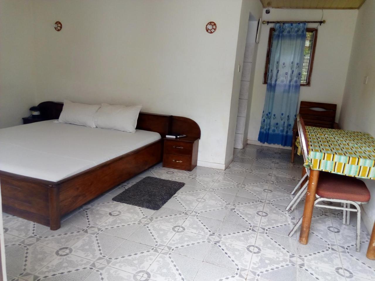 Aylos Bay Hotel Akosombo Esterno foto